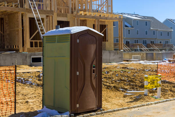 Best Portable toilet rental cost  in Fairbank, IA