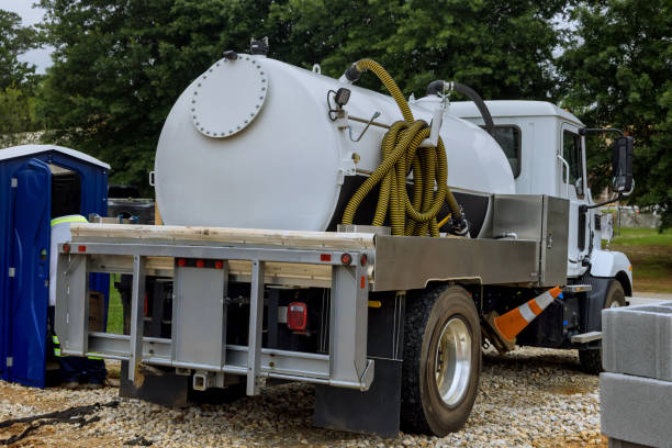Best Porta potty rental for festivals  in Fairbank, IA