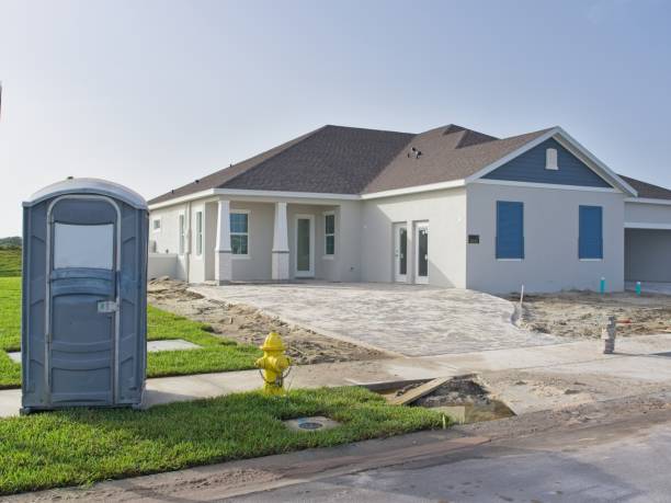 Best Portable restroom trailer rental  in Fairbank, IA